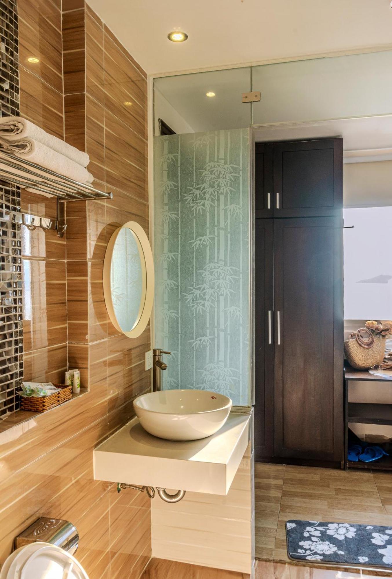 Melyna Hotel Nha Trang Beach Exterior photo