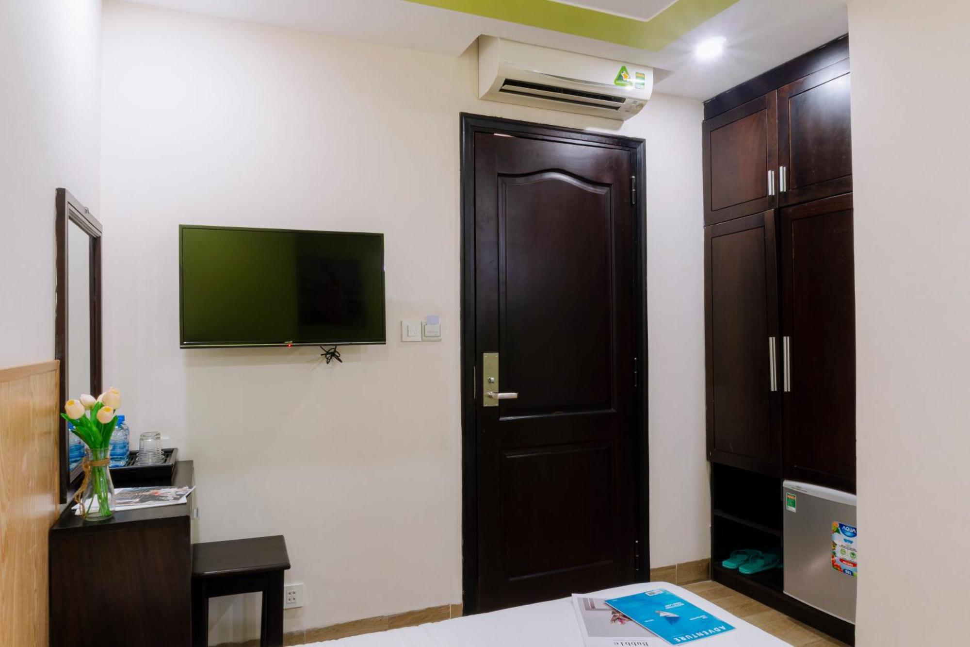 Melyna Hotel Nha Trang Beach Exterior photo
